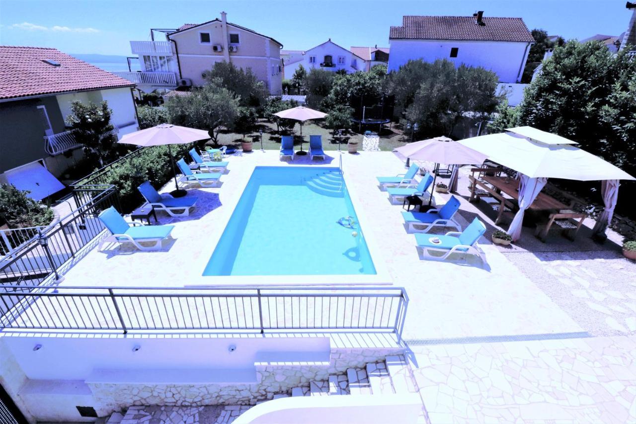 Villa Mendula Trogir - Luxury Villa By The Beach - Heated Pool - Organic Garden Exterior foto